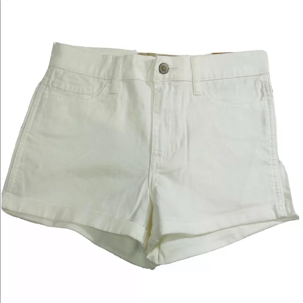 NWT’s Hollister Short-Short High Rise White ROLLED DENIM SHORT sz 3 $39